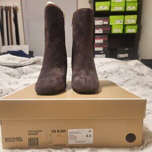 Michael Kors Hazel Flex Bootie – Chocolate Suede – Size 8.5M (NEW)